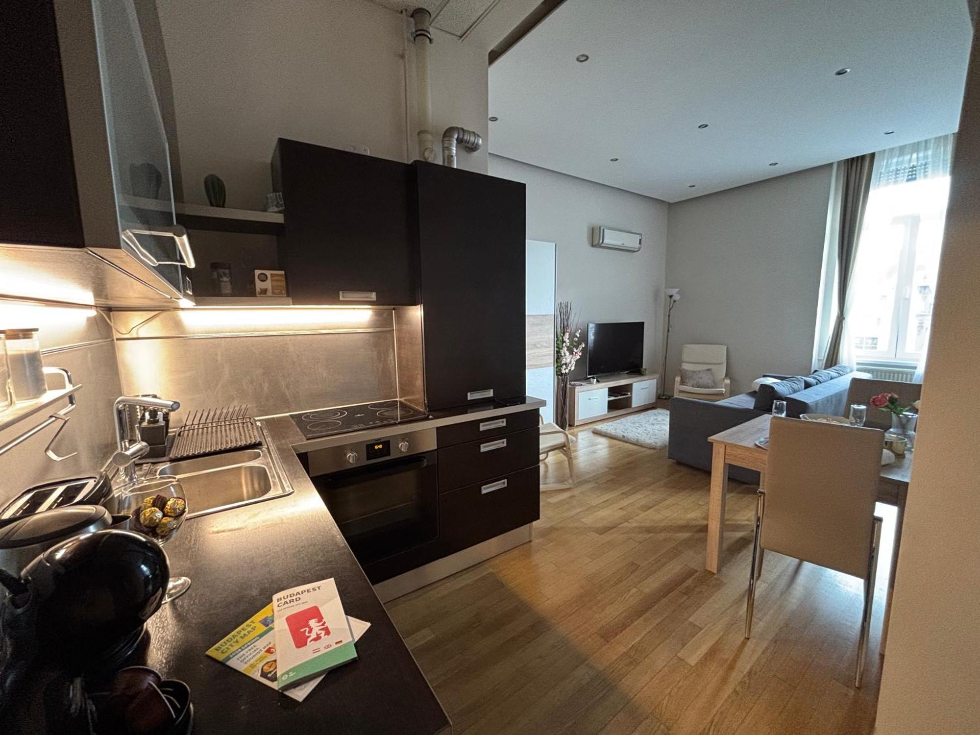 Synagogue Gozsdu Corner Apartment Budapest Extérieur photo